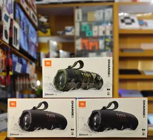 JBL Charge 6