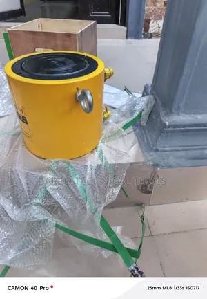 200 Tons Hydrolic Jack Double Acting