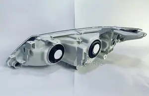 Toyota Camry 2012/2013 Headlight/Headlamp (Complete Set Le)