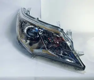 Toyota Camry 2012/2013 Headlight/Headlamp (Complete Set Le)