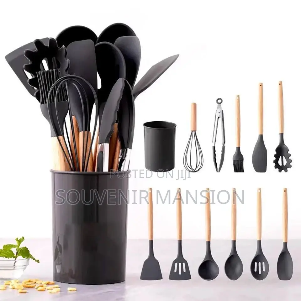 12pieces Kitchenware With Wooden Handle