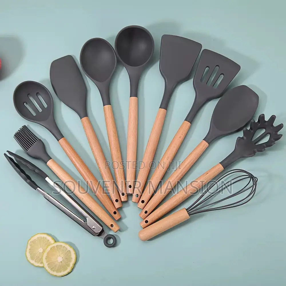 12pieces Kitchenware With Wooden Handle