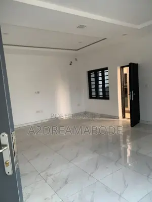 4bdrm Duplex in Off Toyin, Ikeja for sale