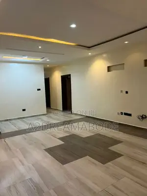 3bdrm Apartment in Ikeja Gra for sale