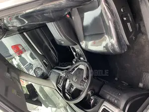 Toyota Highlander XLE 2019 Silver