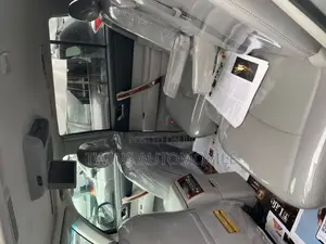 Toyota Highlander Limited 3.5l 4WD 2013 Silver