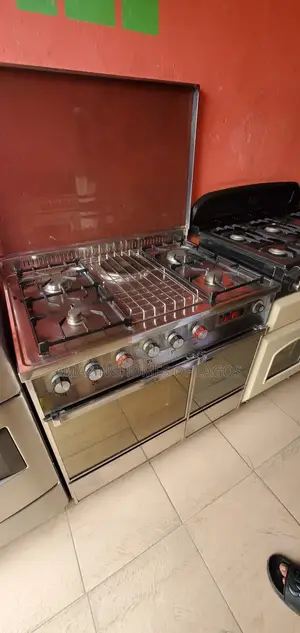 Standard Tokunbo Gas Cooker With 4 Burners Gas 1 Electric Burner
