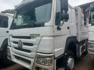 Clean Tokunbo 30tons 371 Howo Ten Tyres Dump Truck Superb E