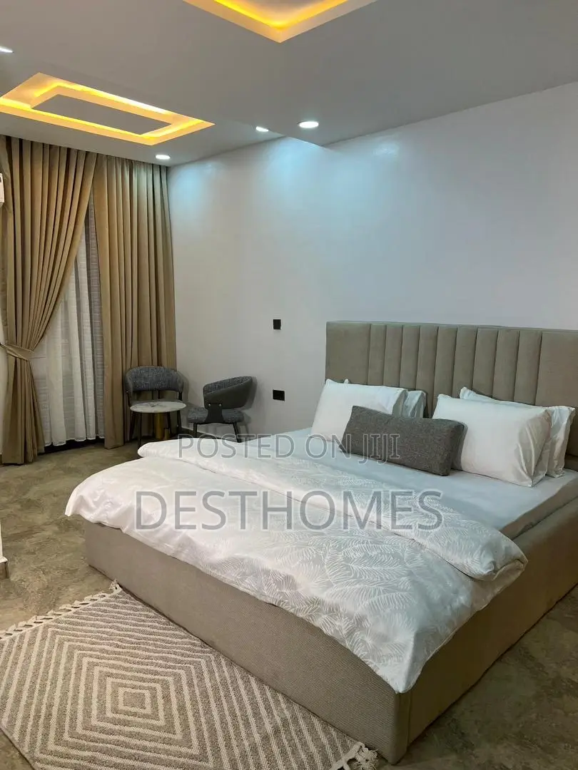 2 Bedroom Ikeja Gra