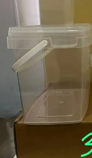 Plastic Contianers