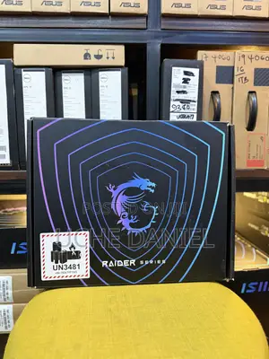 New Laptop MSI Raider GE78HX 32GB Intel Core I9 SSD 2T