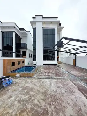 5bdrm Duplex in Chevron for sale