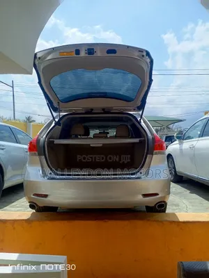 Toyota Venza V6 2011 Silver