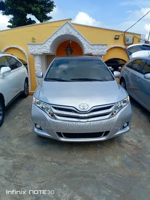 Toyota Venza V6 2011 Silver