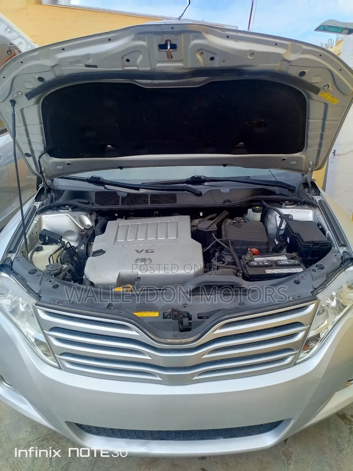 Toyota Venza V6 2011 Silver