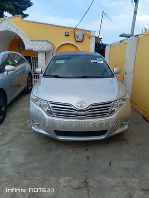 Toyota Venza 2012 Silver