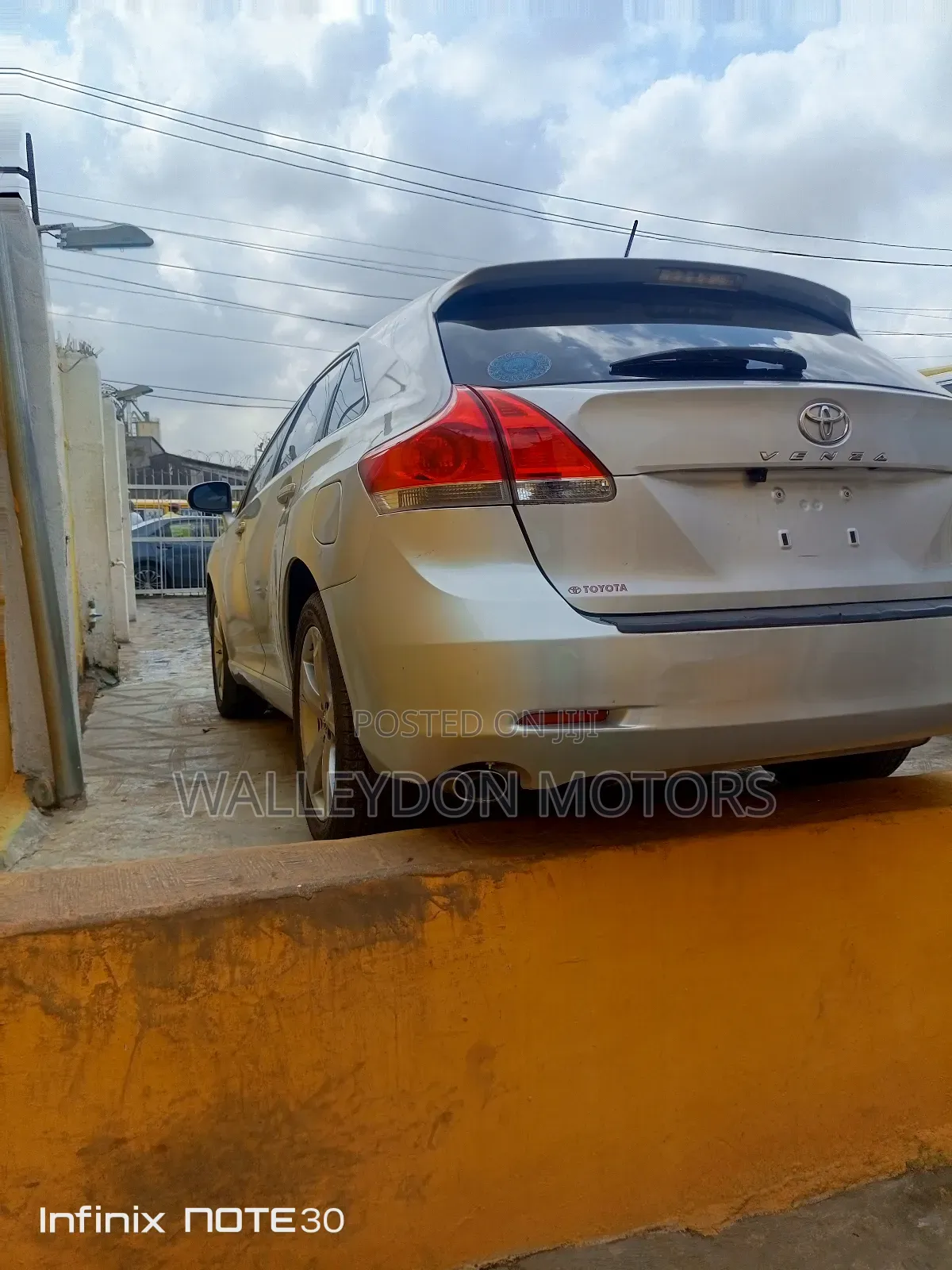Toyota Venza 2012 Silver