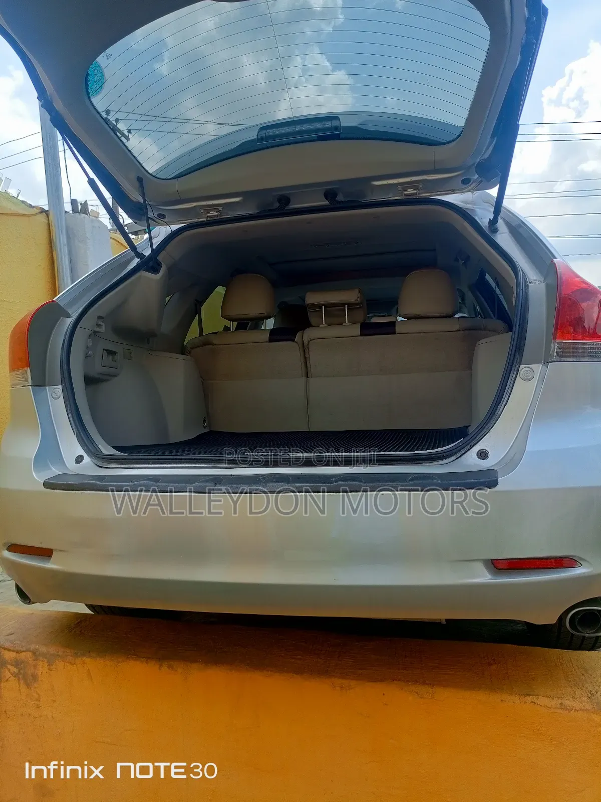 Toyota Venza 2012 Silver