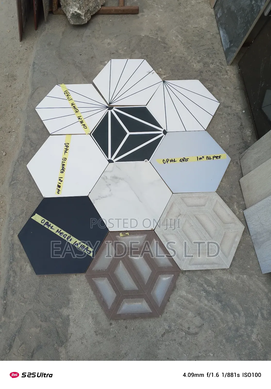 Hexagon 33x28.5