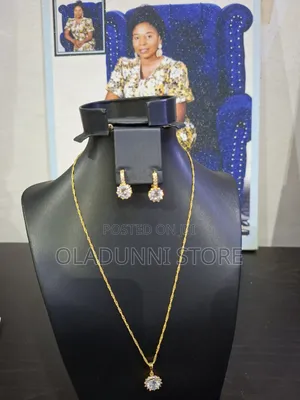 Necklace Earring and Pendant Replica