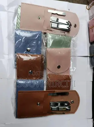 Manicure Set With Pouch ( Mini )