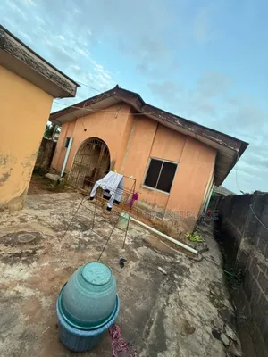 3bdrm Bungalow in Ayobo for sale