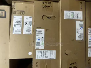 New Desktop Computer HP AiO 24 4GB Intel Core i3 SSD 512GB