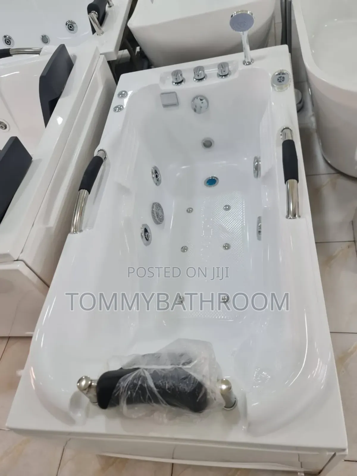 150×75 Single Jacuzzi