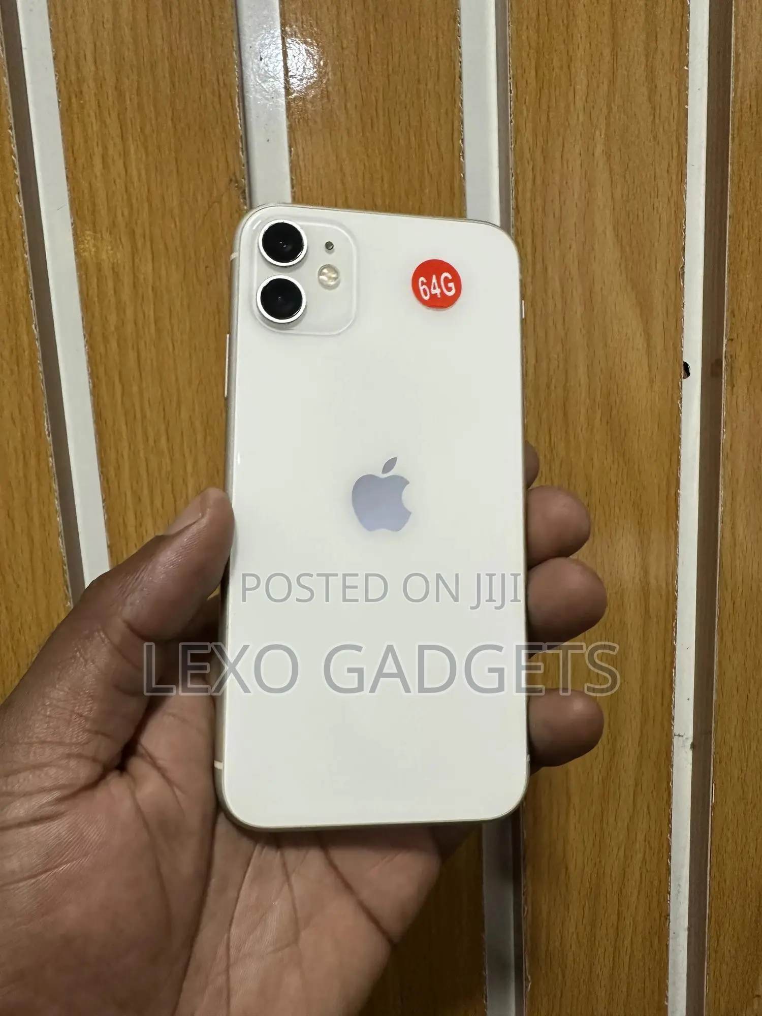 Apple iPhone 11 64 GB White