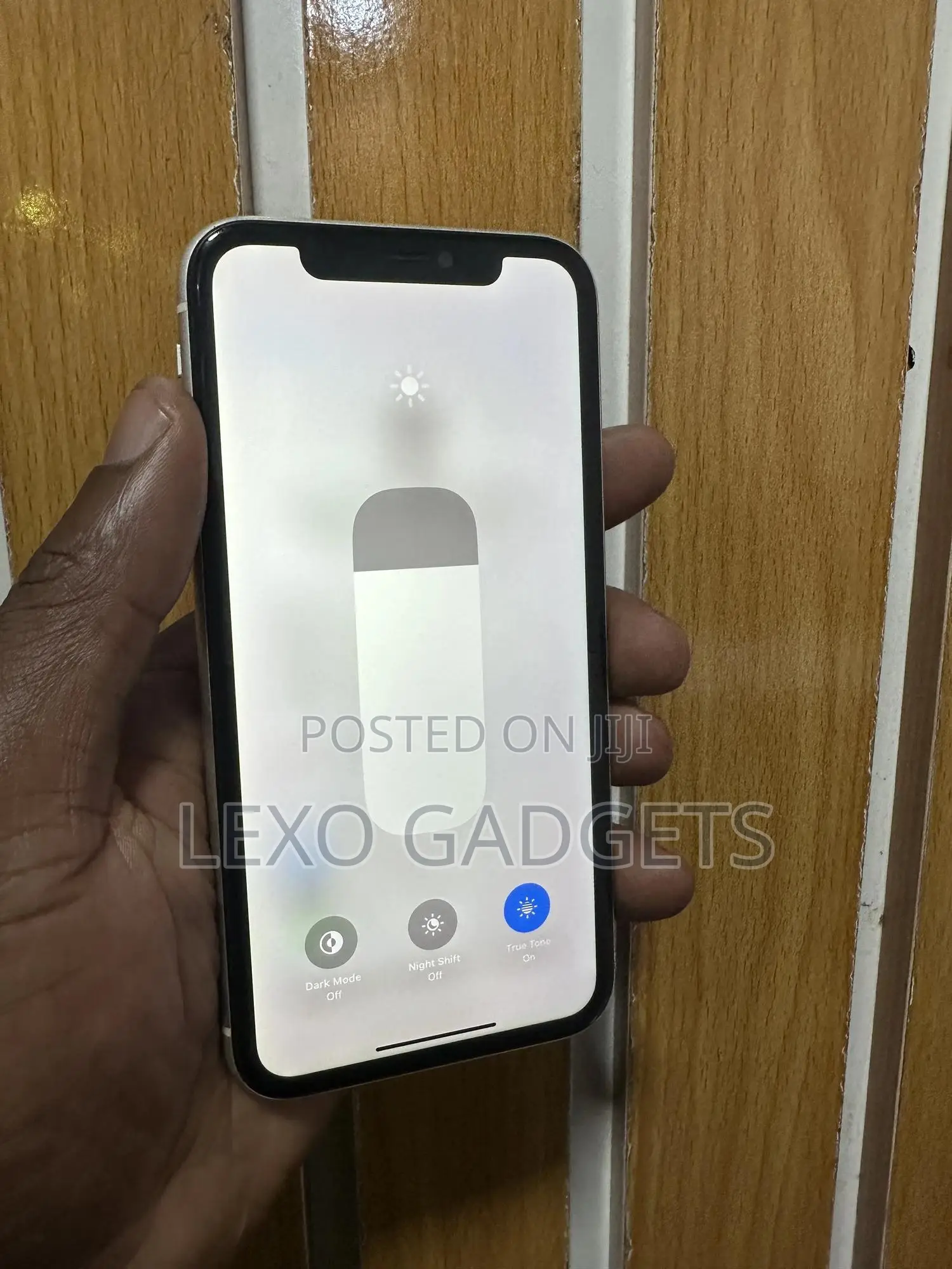 Apple iPhone 11 64 GB White