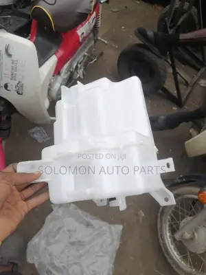 Water Can or Water Tank Highlander 2015 2017 2018