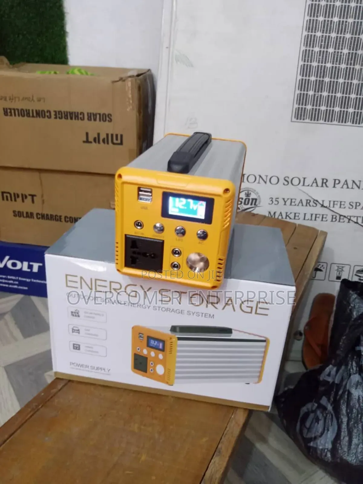 300w Solar Gen and Panel