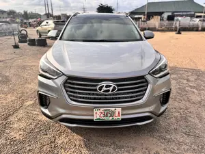 Hyundai Santa Fe Limited Ultimate AWD 2017 Beige
