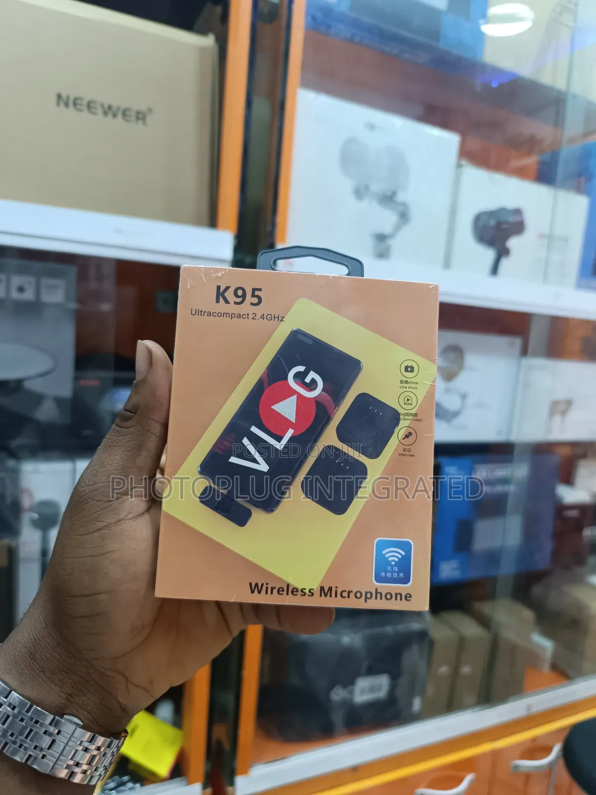  Wireless Microphone