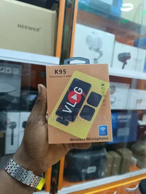  Wireless Microphone for iPhone and Type C Mount