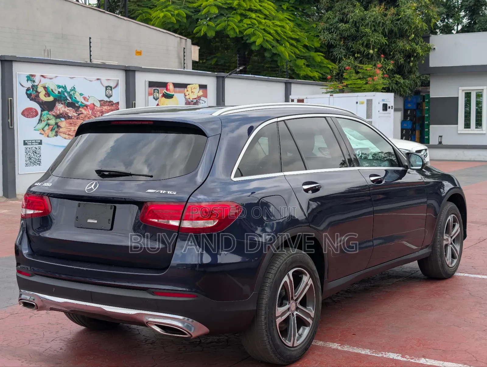 Mercedes-Benz GLC-Class 2016 Blue