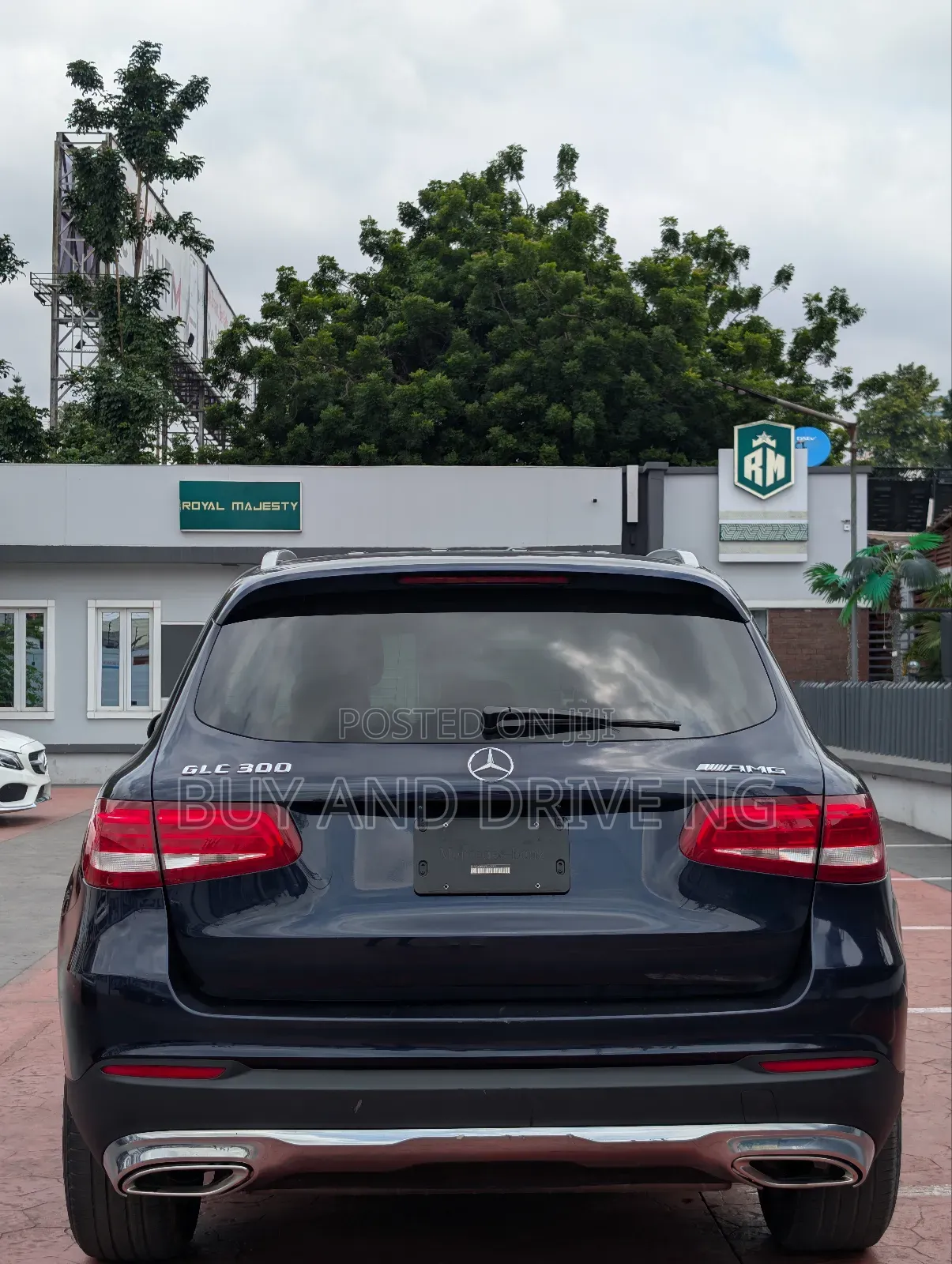 Mercedes-Benz GLC-Class 2016 Blue