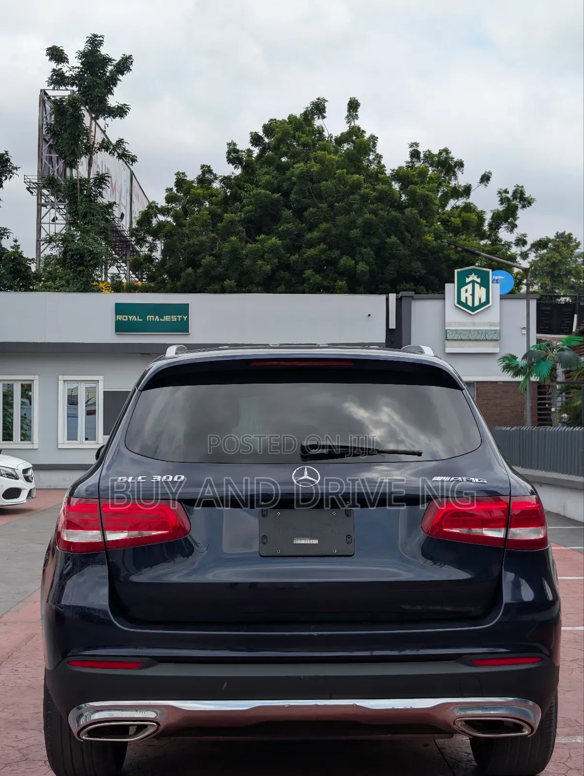 Mercedes-Benz GLC-Class 2016 Blue