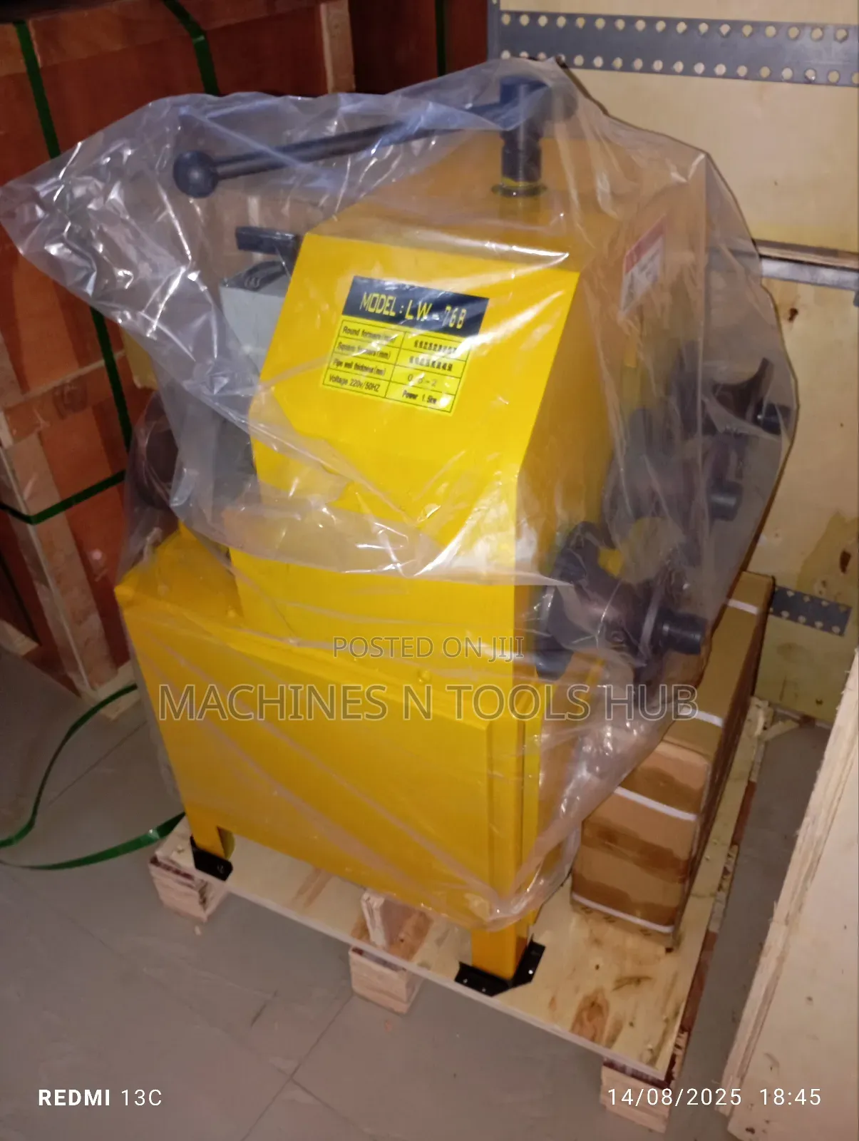 Automatic Pipe Tube Bending Machine For Round And Square Pipe.