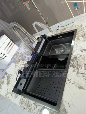 Smart Kitchen Sink With Tap And Accessories