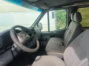 Ford Transit 2000 White