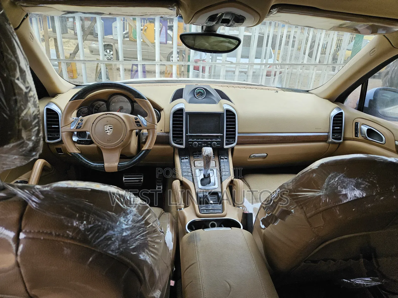 Porsche Cayenne S 2012 White