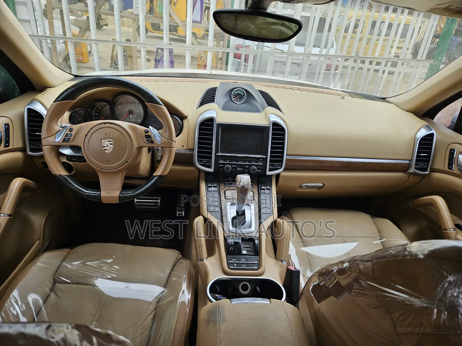 Porsche Cayenne S 2012 White