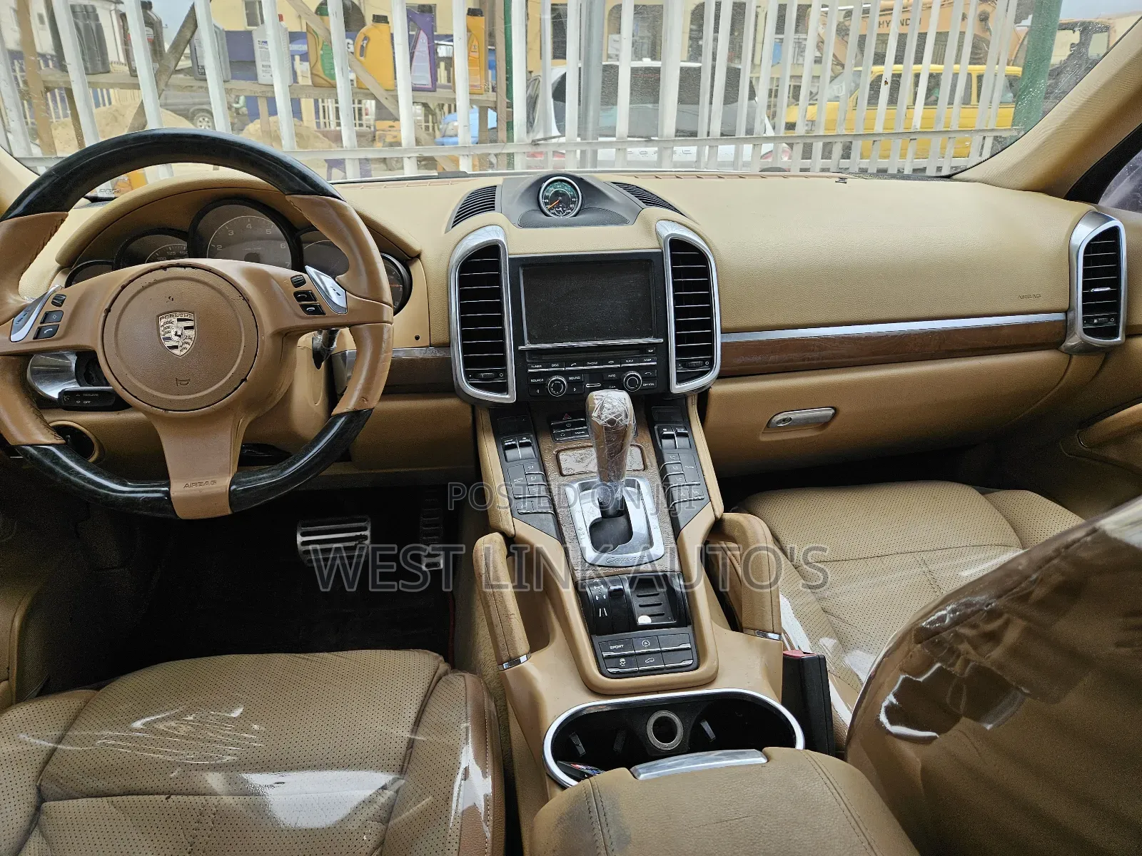 Porsche Cayenne S 2012 White