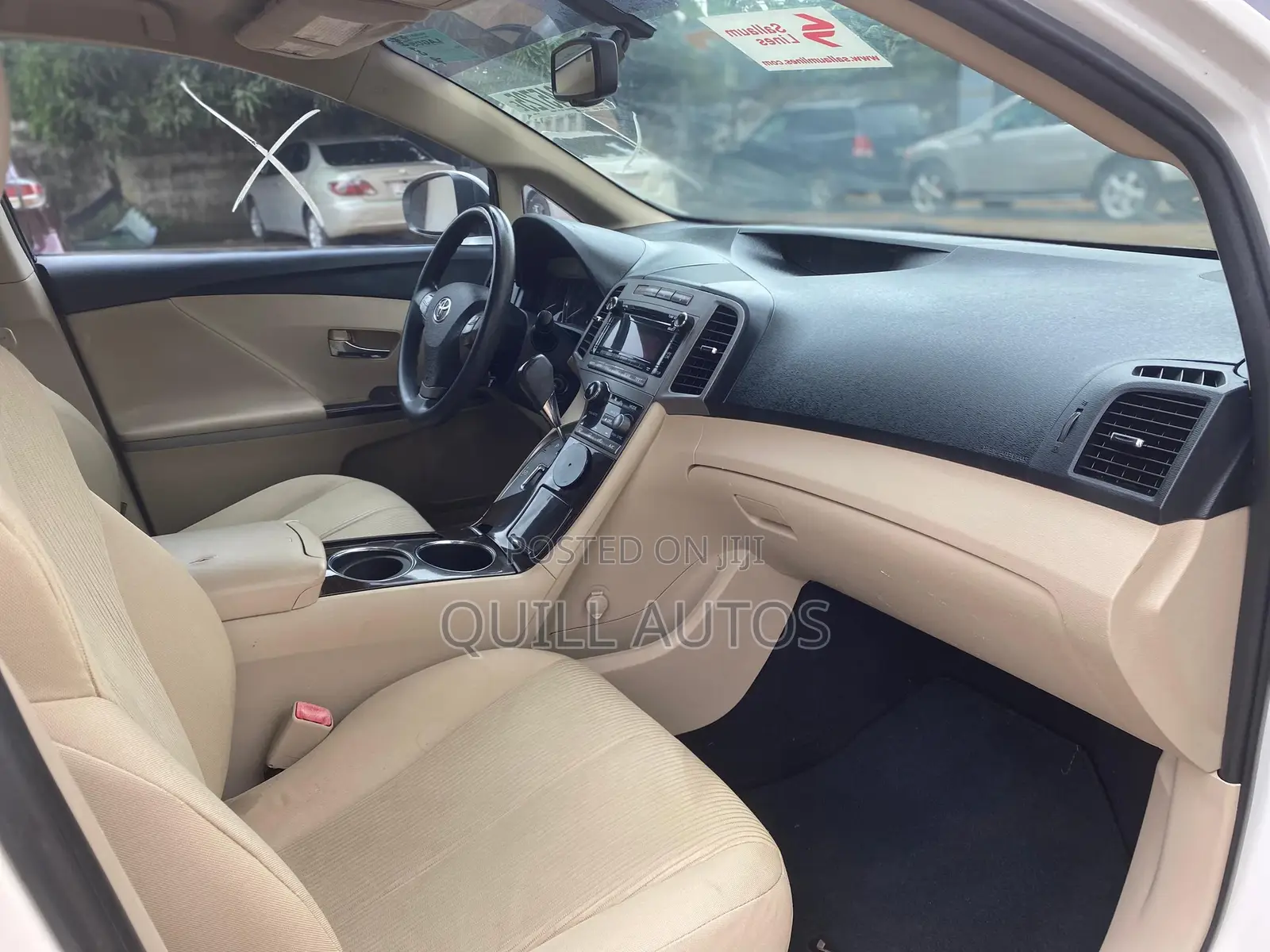 Toyota Venza 2010 White