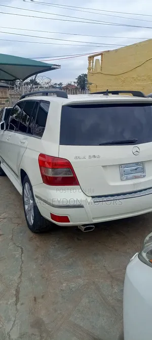 Mercedes-Benz GLK-Class 350 4MATIC 2010 White