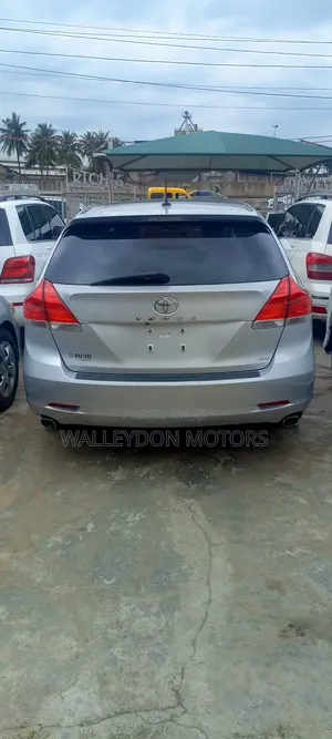 Toyota Venza V6 AWD 2010 Silver