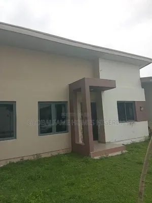 Furnished 3bdrm Bungalow in Beachwood Park, Lakowe for sale