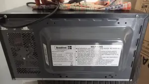 20l Scanfrost Microwave Oven