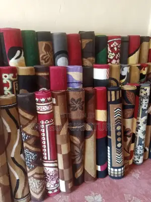 Center Carpets